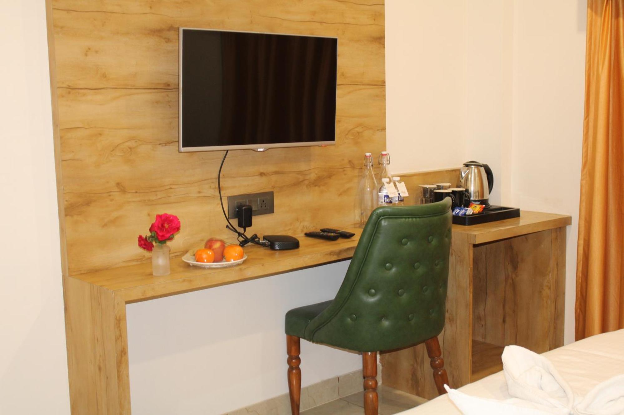 Clarks Collection Somnath Otel Dış mekan fotoğraf