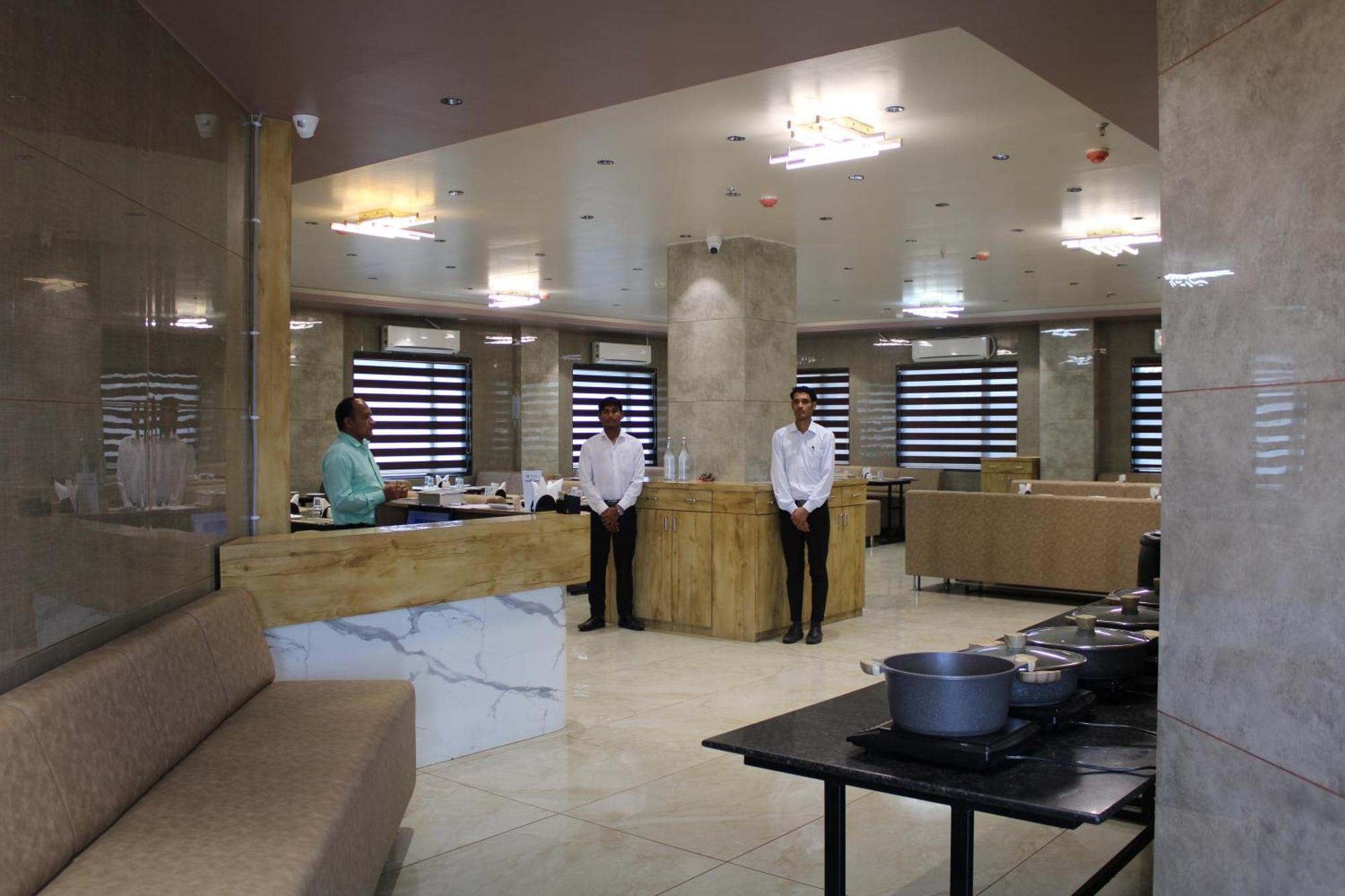Clarks Collection Somnath Otel Dış mekan fotoğraf