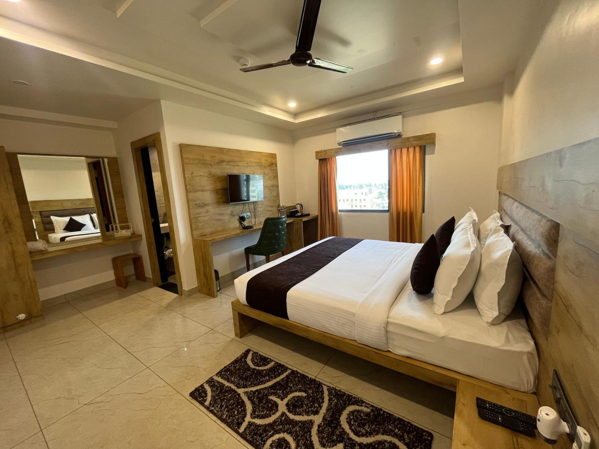 Clarks Collection Somnath Otel Dış mekan fotoğraf